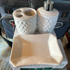 You know you need a cute new soap dispenser, toothbrush holder, and tray